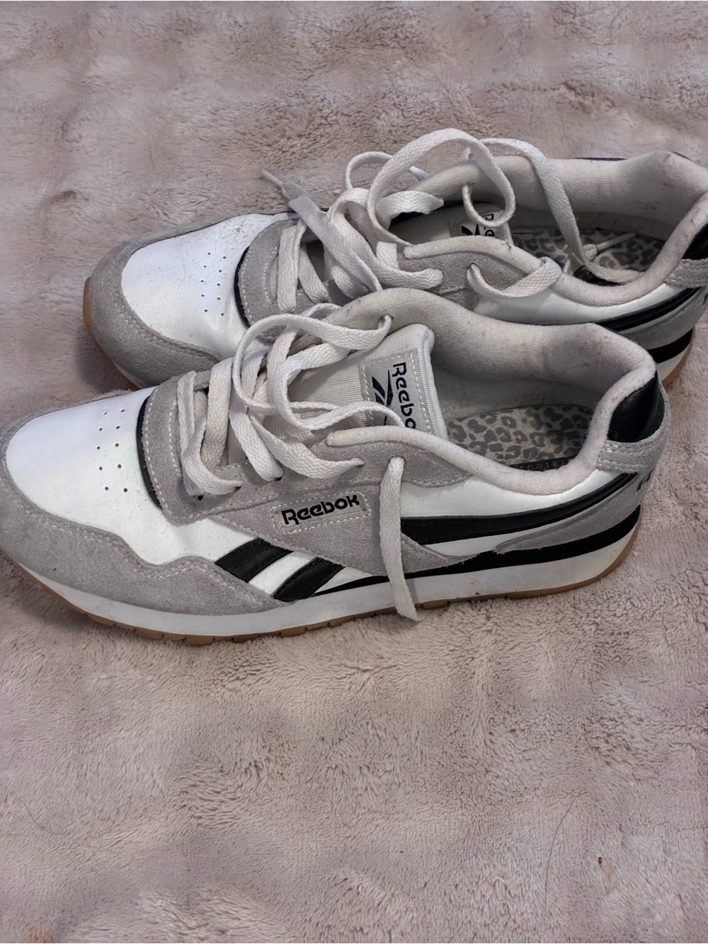 Reebok Women’s Sneakers Size 8.5 White Gray Black Leopard